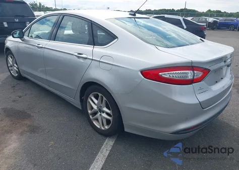 2016 Ford Fusion Se z USA, uszkodzony, nr VIN 3FA6P0H78GR242896